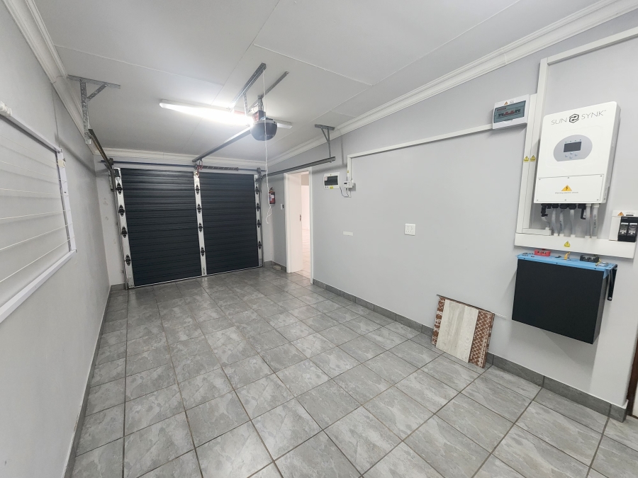 3 Bedroom Property for Sale in Hartenbos Central Western Cape